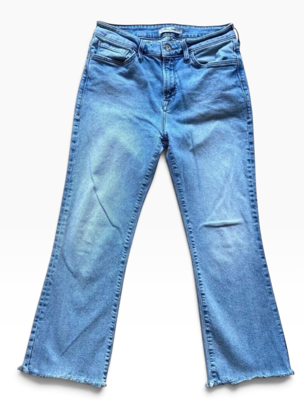 Mavi Anika Ankle flare Style 100488-435 lightwash blue stretchy denim raw hems